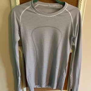 Lululemon Long Sleeve Swiftly Top